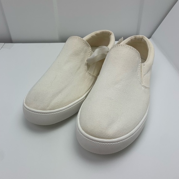 NWT Crewcuts Kids Slip On Canvas Sneakers Off White Size K3 3 Little Kids - Picture 3 of 9